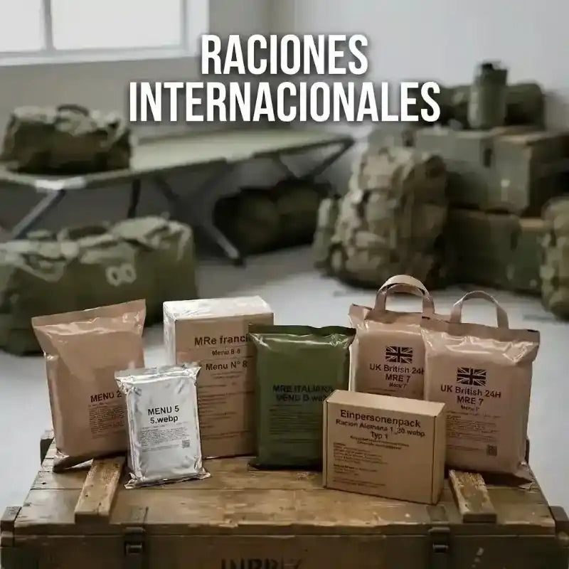 Selección de raciones de combate MRE, UK MOD y RCIR de diferentes países sobre una mesa rústica.
