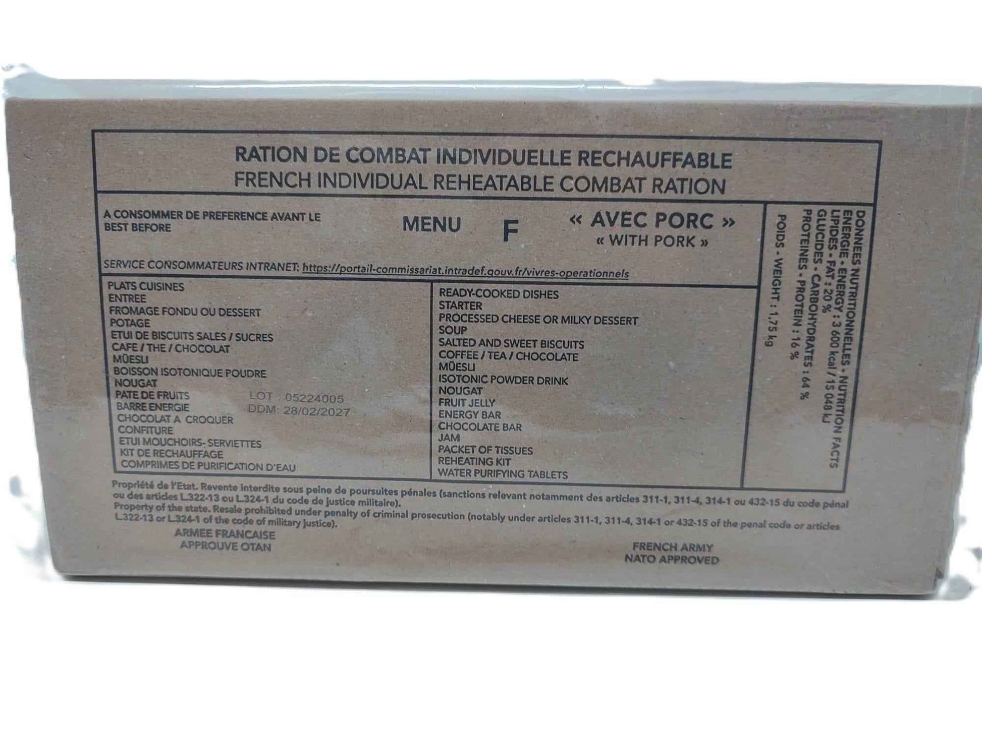 Ración militar francesa en bolsa marrón con etiqueta MENU F «avec porc»