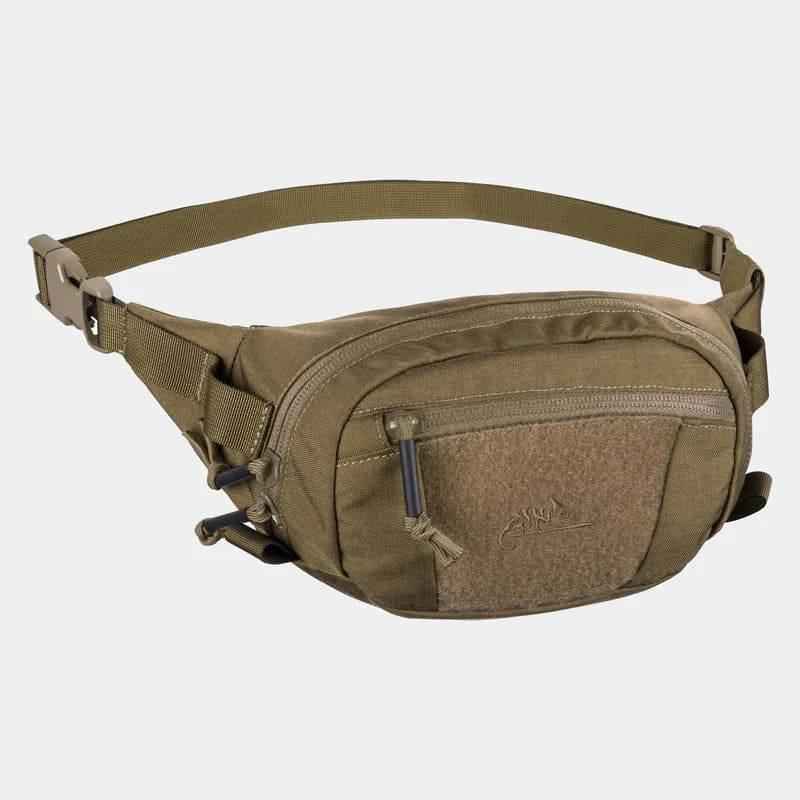 Riñonera táctica Helikon-Tex camuflada, bolsillo frontal con cremallera y tirador azul